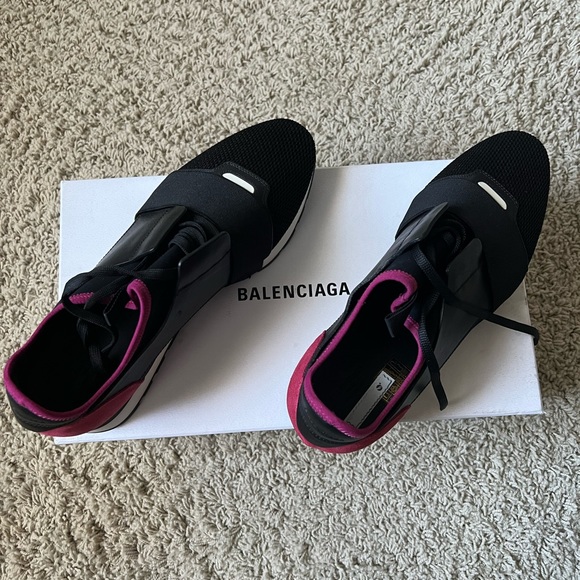 Balenciaga runner sneakers.Brand new